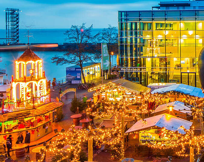 Friedrichshafen weihnachtlich beleuchtet